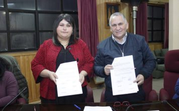 Alcalde de Ancud y sindicato de Jardines Infantiles VTF firman acuerdos de la negociación colectiva