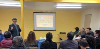 Alcalde Gómez eleva problemática financiera de la educación municipal al Congreso Nacional