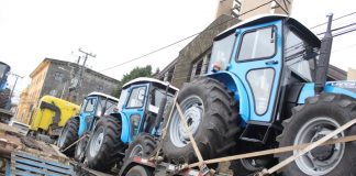 Municipio de Ancud y SERNAPESCA entregan vehículos de trabajo a sindicatos de pescadores de Chiloé