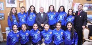 Municipio de Ancud reconoce a equipo de básquetbol femenino por triunfo deportivo