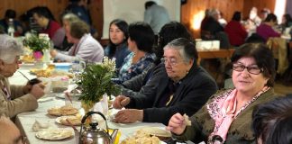 Cuarta mateada congrega a adultos mayores de la comuna de Ancud