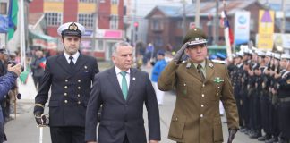 Ancud conmemora los 251 años de historia con tradicional desfile cívico-militar