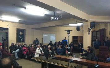Municipio y dirigentes vecinales urbanos comprometen acciones en conjunto para afrontar situación de residuos domiciliarios en Ancud