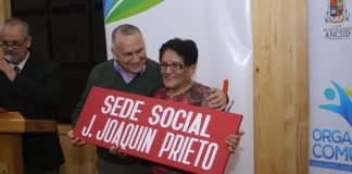 Ancud inaugura reposición de sede social y mirador en población José Joaquín Prieto