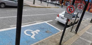 Municipio aprueba exención de pago de estacionamientos designados para discapacitados
