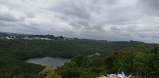 Municipio denuncia treintena de microbasurales y anuncia plan de recolección de escombros