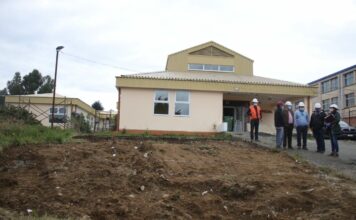 Se inició la construcción de nueva sala psicomotriz de Escuela Especial San Carlos de Ancud.