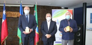 Municipio de Ancud conmemora con funcionarios en su día