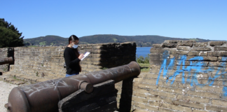 Turismo Ancud trabaja para restaurar cañones vandalizados del Fuerte San Antonio