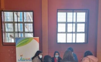 Estudiantes del Liceo Polivalente de Ancud participaron de Feria Preventiva contra el bullying