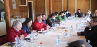 Solicitando inversión en infraestructura para todo el archipiélago, se reunieron alcaldes de la provincia