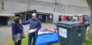 Con entrega de contenedores para residuos textiles y orgánicos se organiza estrategia medioambiental en Feria Social de Ancud