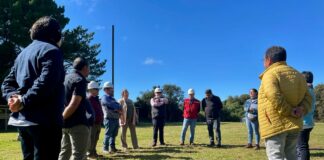 Alcalde Carlos Gómez Miranda entregó terreno para construcción de Posta de Guabún