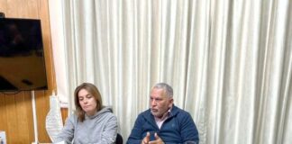 Mineduc ha retenido casi $700 millones a la educación local