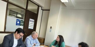 Alcalde de Ancud se reunió con Dirección Nacional del Trabajo para tratar problemática de funcionarios no reconocidos por AP de Educación