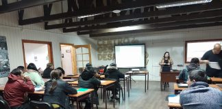 Imparten curso «atención al cliente»