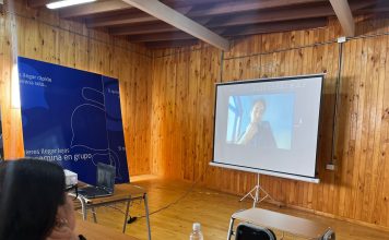 Emprendedores fortalecen sus negocios con charla de innovación en Ancud